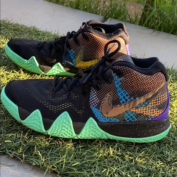 kyrie 4 mamba gs